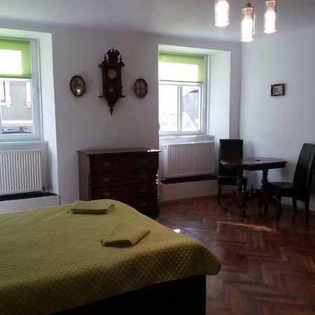 Charming Downtown Studio Brașov Exterior foto